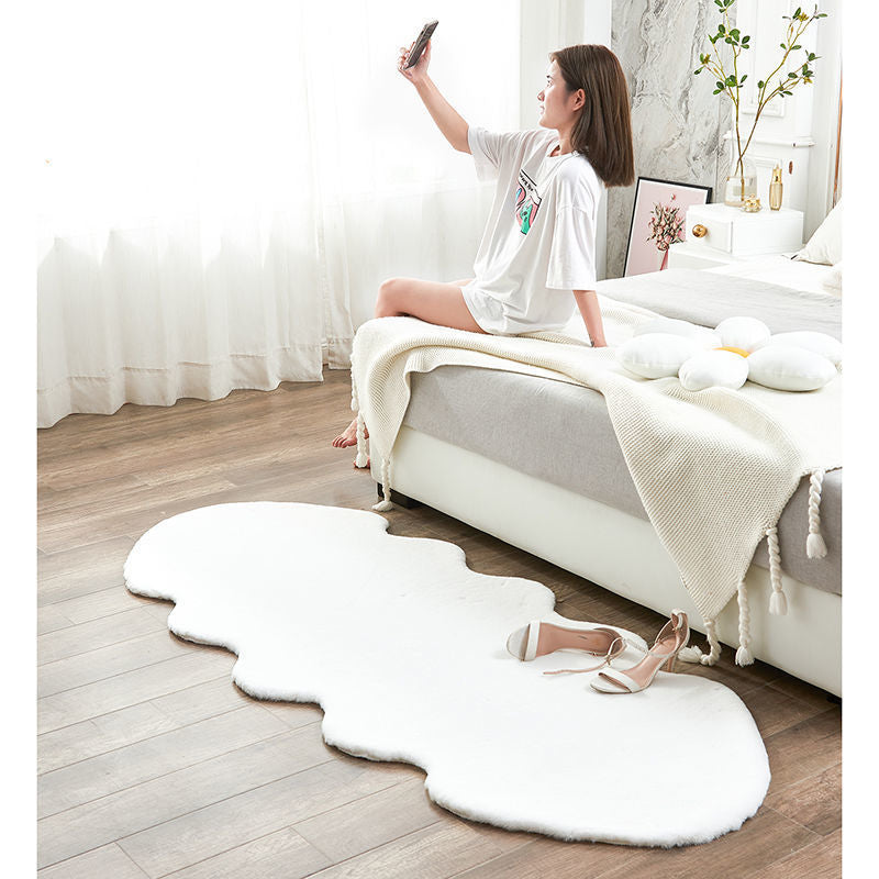 Machine Washable Bedside Carpet - Soft Bedroom Rug