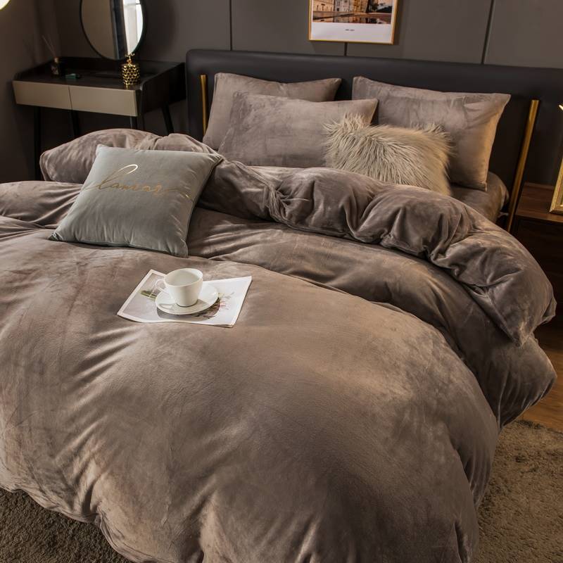 Luxury Flannel Bed Set - Double | Thick & Cozy 3-Piece Bedding