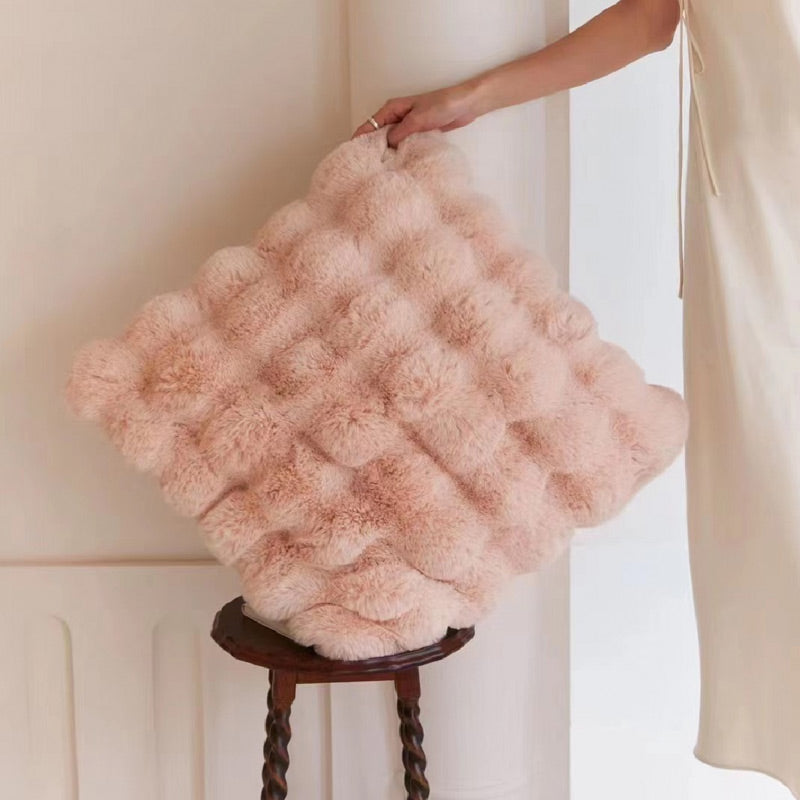 Modern Minimalist Throw Pillow - Soft Decorative Cushion for Sofa & Living Room