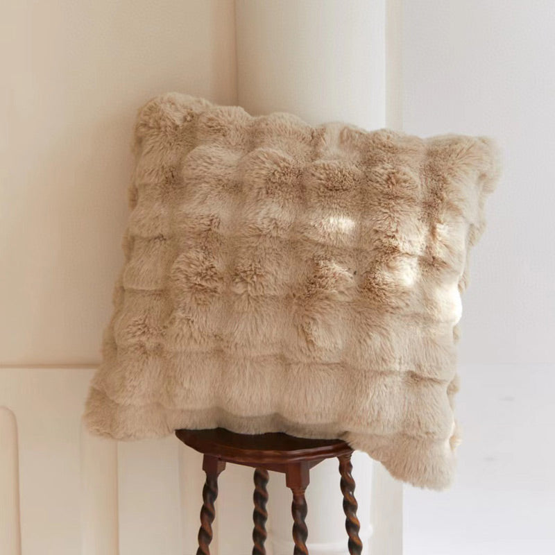 Modern Minimalist Throw Pillow - Soft Decorative Cushion for Sofa & Living Room