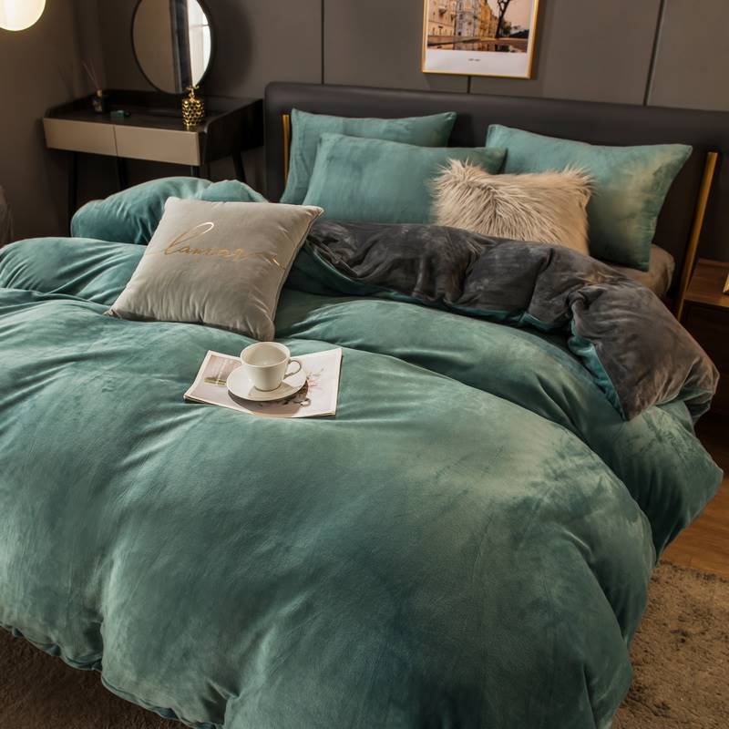 Luxury Flannel Bed Set - Double | Thick & Cozy 3-Piece Bedding