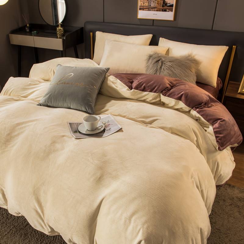 Luxury Flannel Bed Set - Double | Thick & Cozy 3-Piece Bedding